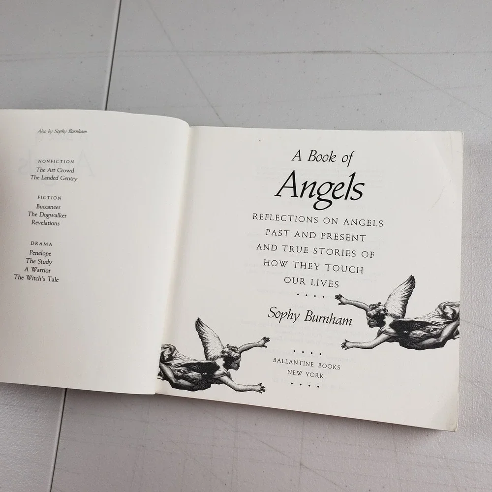A Book of Angels Sophy Burnham 1st Ed‎ 1990 Gold Paperback Spiritual Reflections